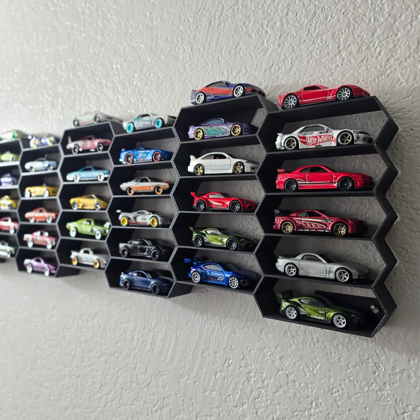 Hexagon 10-Level Hot Wheels Display Stand – 3D Printed Wall Mount Showcase