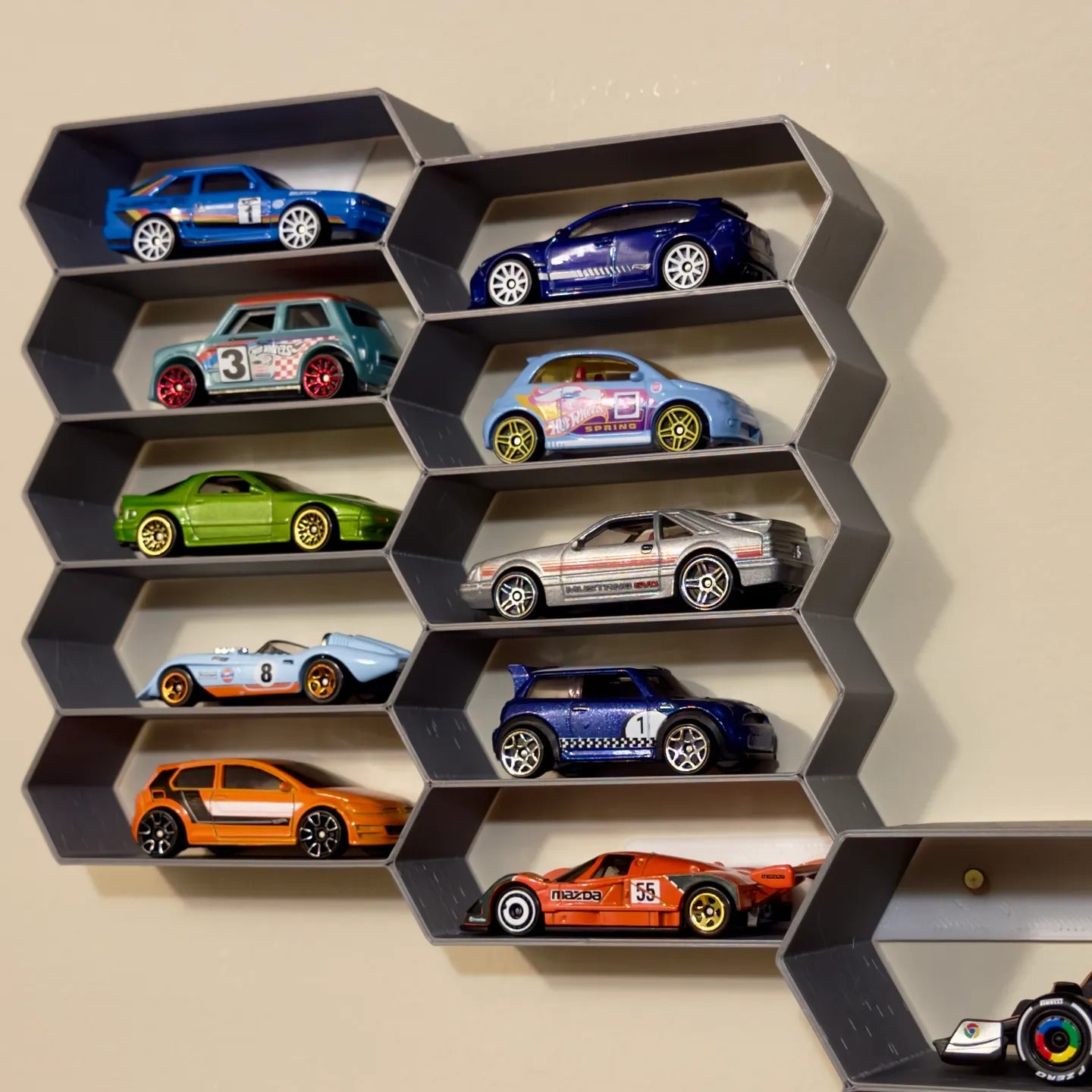 Hexagon 10-Level Hot Wheels Display Stand – 3D Printed Wall Mount Showcase