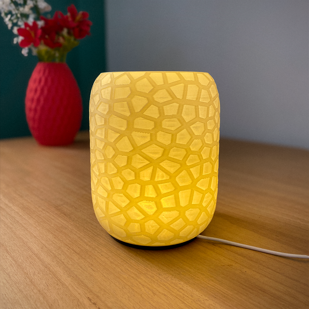 Voronoi Table Lamp – Modern 3D Printed Ambient Light